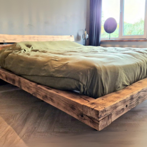zwevend bed oud eikenhout