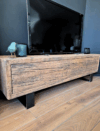 tv-meubel met klep